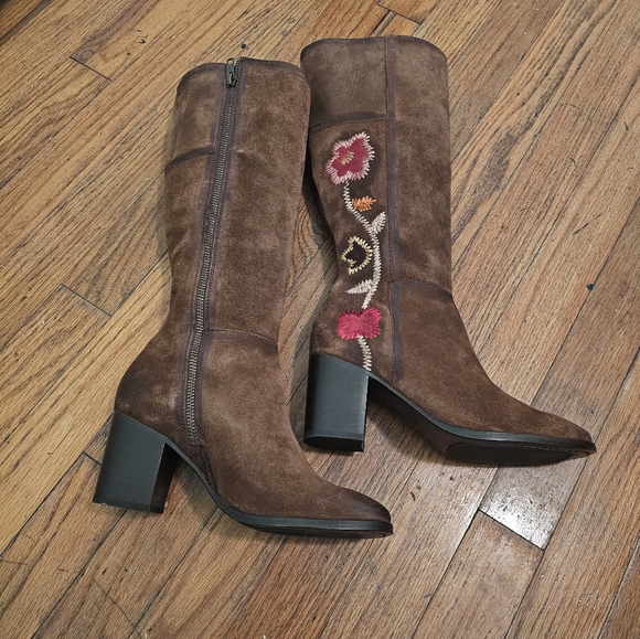 Frye Nove size 6 Embroidered Flower detail - Picture 10 of 10